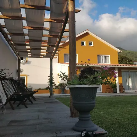 Casa D'avo And Urzelina
