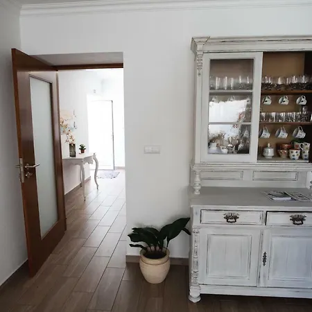Farm stay Casa D'avo And Urzelina