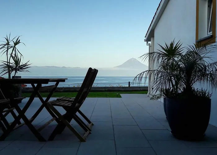 Casa D'avo And Urzelina